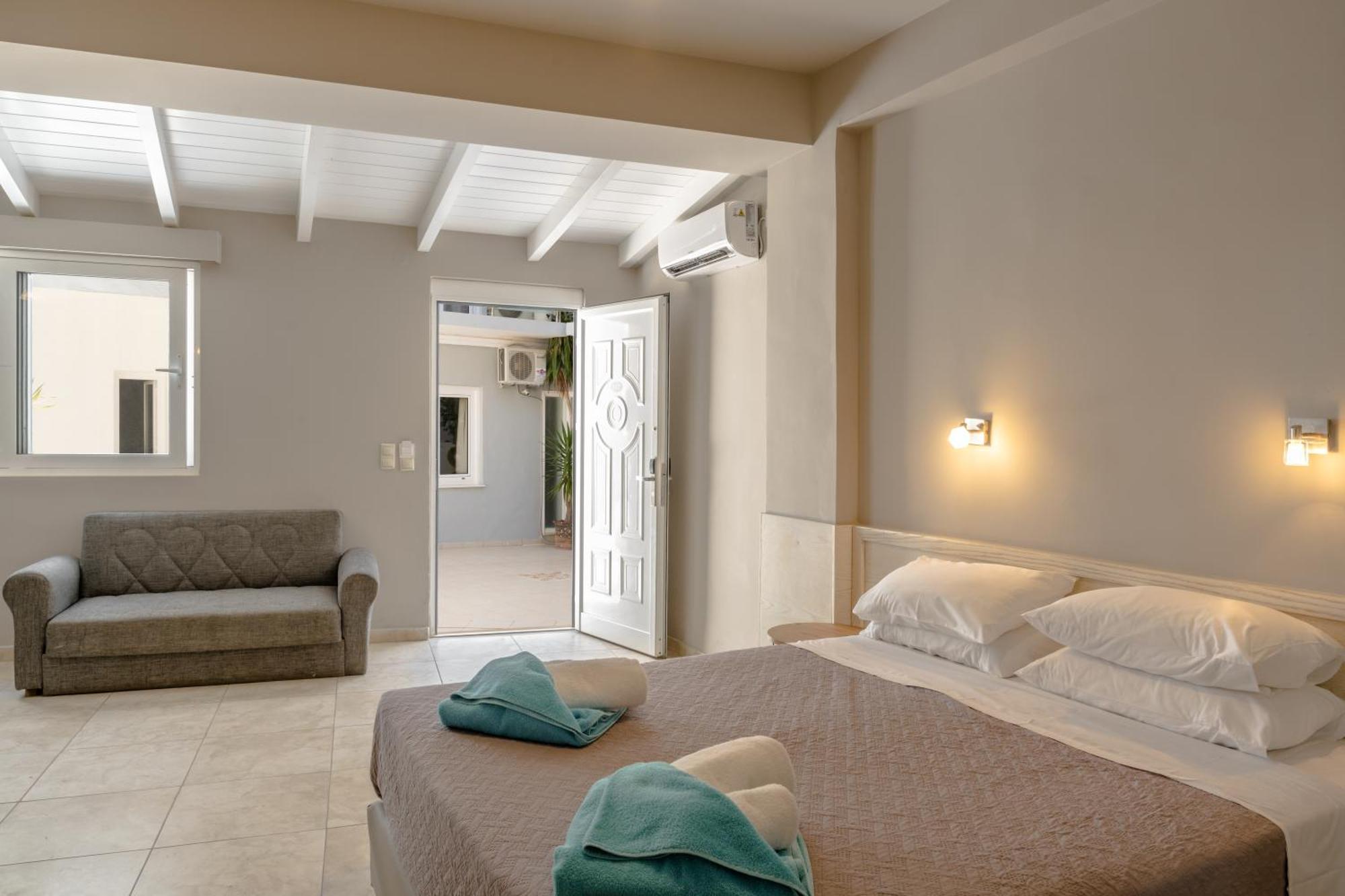 Areti Hotel Ajía Galíni Szoba fotó